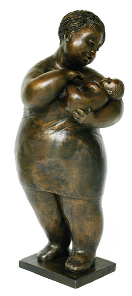 Sculpture de bronze d'une mère et d'un bébé par Rose-Aimée Bélanger à vendre en galerie d'art à Montréal. « Mère et enfant debout » disponible à la Galerie Blanche.