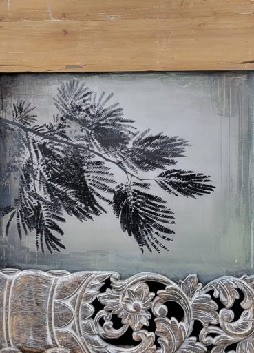 Paysage abstrait en techniques mixtes sur bois « Tribal Feathers » par Amélie Desjardins. Art contemporain à vendre à la Galerie Blanche de Montréal.