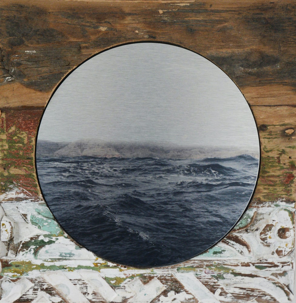 Paysage abstrait en techniques mixtes sur bois « Terra Incognita 2 » par Amélie Desjardins. Art contemporain à vendre à la Galerie Blanche de Montréal.