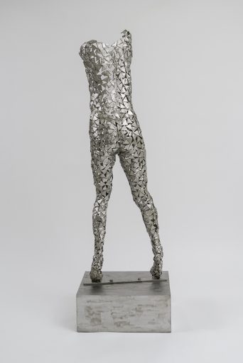 Sculpture d'acier inoxidable par Jean-Louis Émond à vendre en galerie d'art à Montréal. « Ombre et clarté » disponible à la Galerie Blanche.