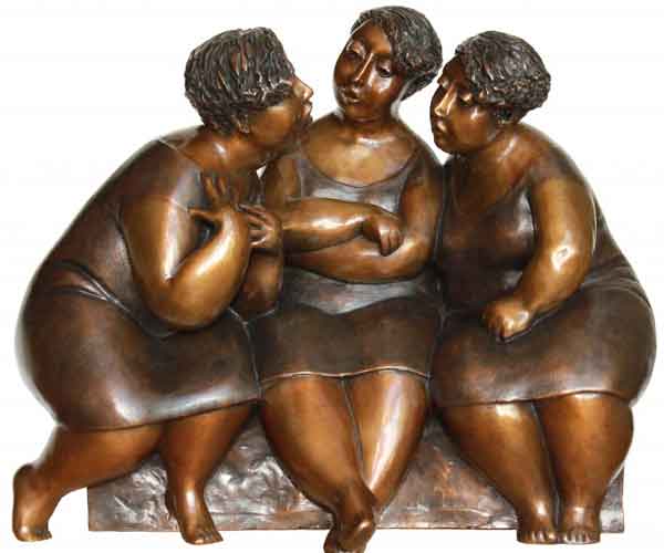 Sculpture de bronze par Rose-Aimée Bélanger à vendre en galerie d'art à Montréal. « Les chuchoteuses » disponible à la Galerie Blanche.