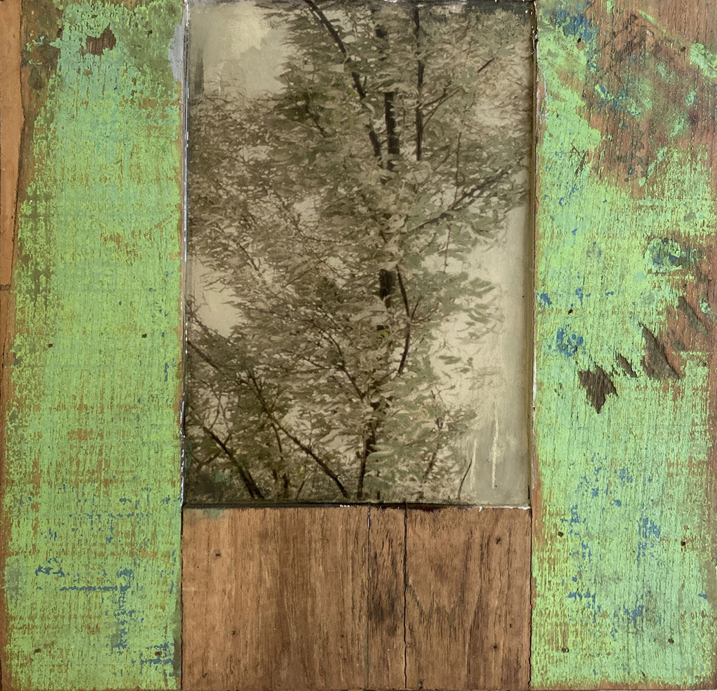 Paysage abstrait en techniques mixtes sur bois « Jade » par Amélie Desjardins. Art contemporain à vendre à la Galerie Blanche de Montréal.