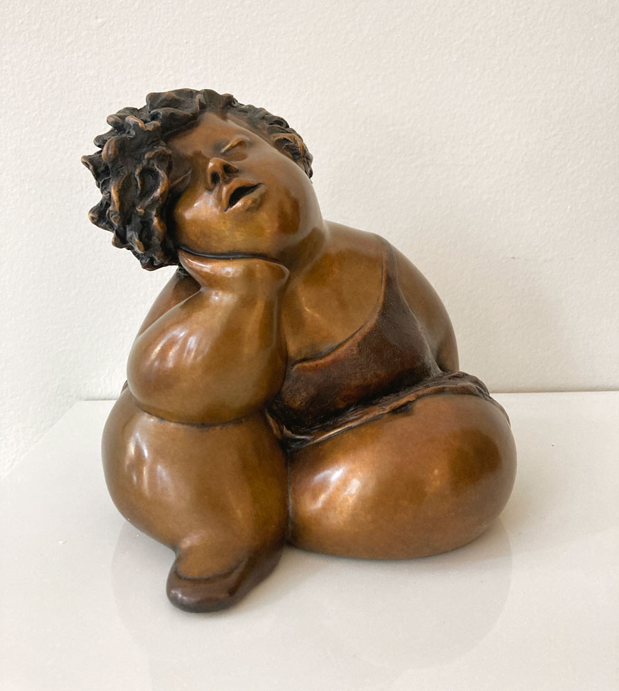 Sculpture de bronze par Rose-Aimée Bélanger à vendre en galerie d'art à Montréal. « Amour » disponible à la Galerie Blanche.