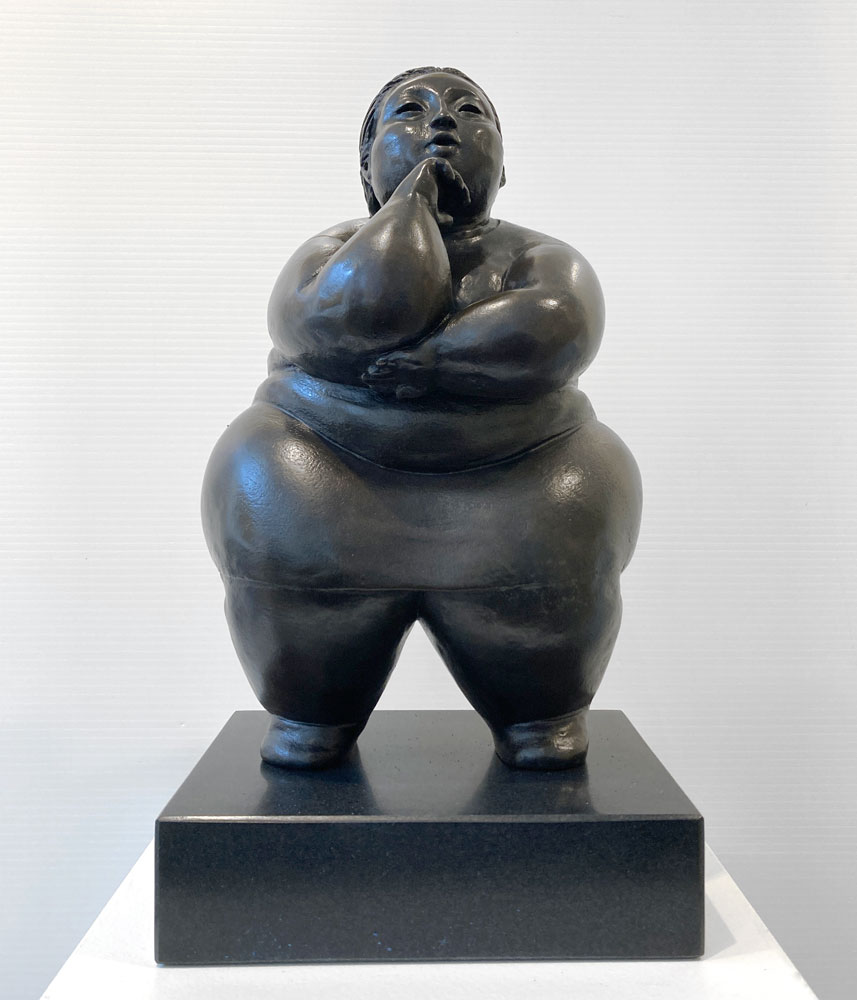 Petite sculpture de bronze par Rose-Aimée Bélanger à vendre en galerie d'art à Montréal. « Danse » disponible à la Galerie Blanche.