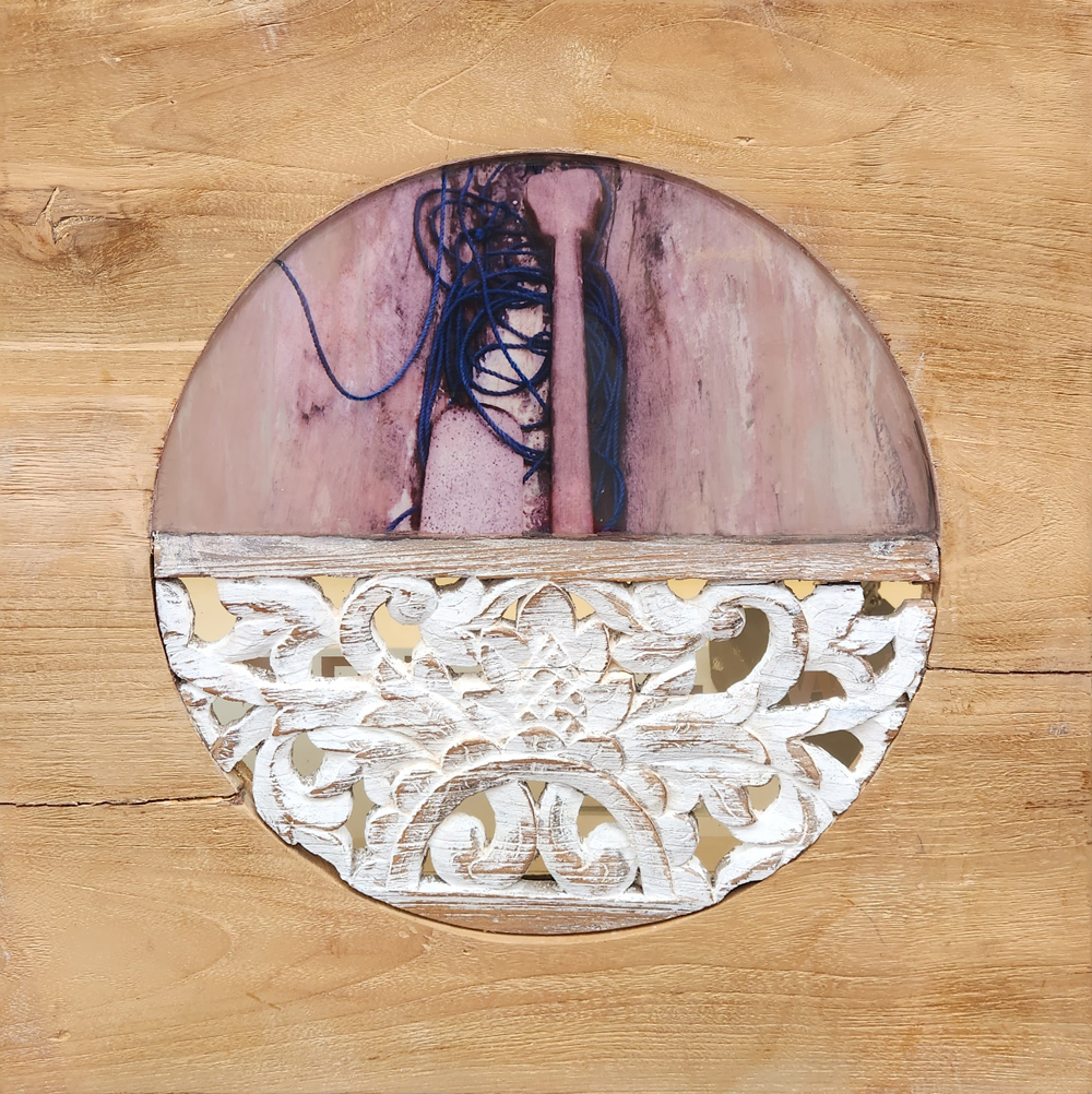 Paysage abstrait en techniques mixtes sur bois « Sea nest » par Amélie Desjardins. Art contemporain à vendre à la Galerie Blanche de Montréal.